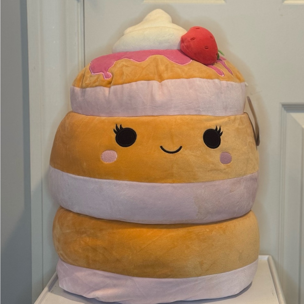 Sawtelle Pancakes Squishmallow 20”
